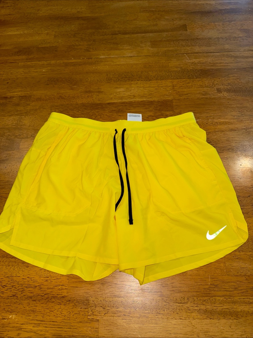Nike Men’s Stride Dri-FIT 5" Brief Lined Running Shorts Yellow L DM4761-718 New